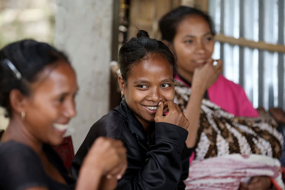 CARE is working with communities in Timor Leste to improve maternal child health practises.