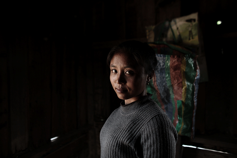 “We worry when we give birth at home,” says 23-year-old mother Soun. © Josh Estey/CARE