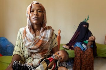  Displaced people camp in Bosaso in northern Somalia

	 
 Fawsiyo and her child Mowlid of 6 months.